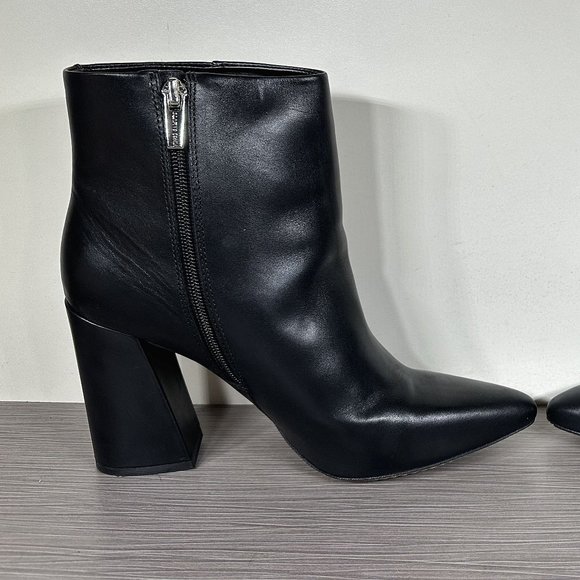 Vince Camuto Thelmin Pointed Toe Bootie, Black Leather, Womens Size 10 US / 42 - Picture 5 of 10